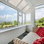 3 Bed In 93202 Holiday home *